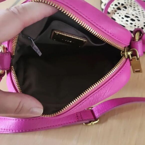 J crew hot pink pebble leather crossbody bag - Picture 7 of 9